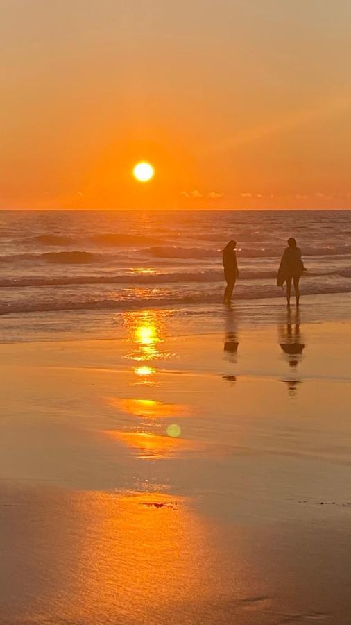 Rock'S Beach Spot Front Costa de Caparica Buitenkant foto
