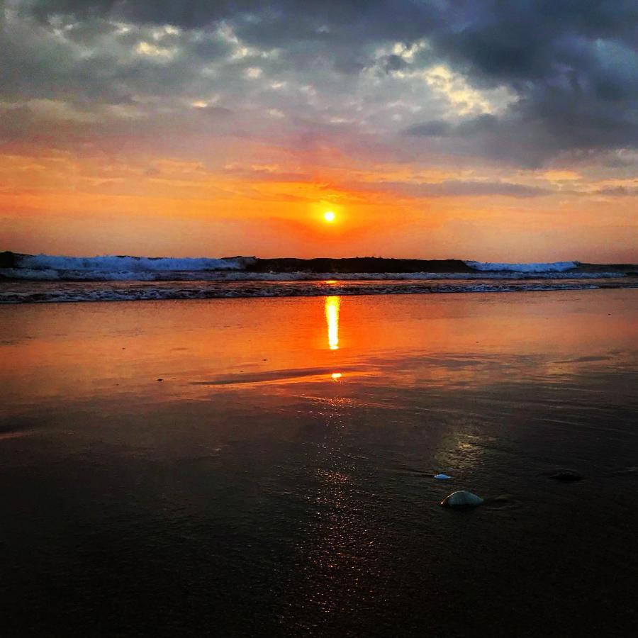 Rock'S Beach Spot Front Costa de Caparica Buitenkant foto